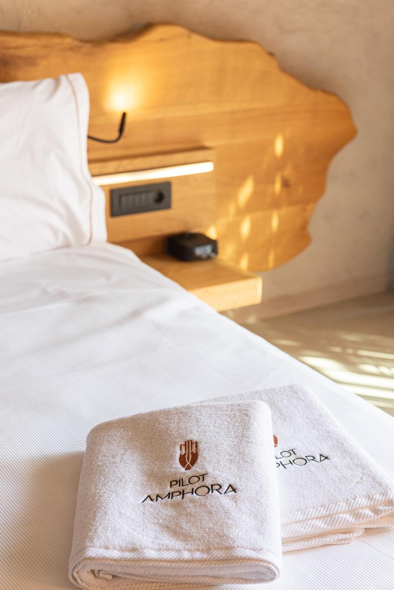 Pilot Amphora Boutique Hotel "Adults Only" Джорджополис Стая снимка